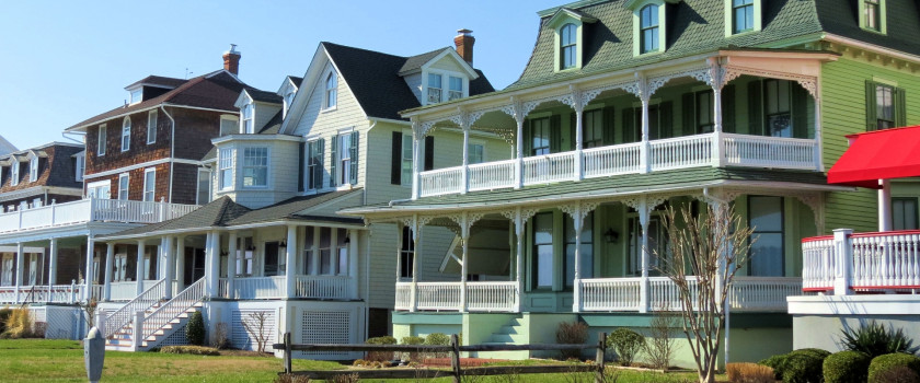 Houses in a neighborhood