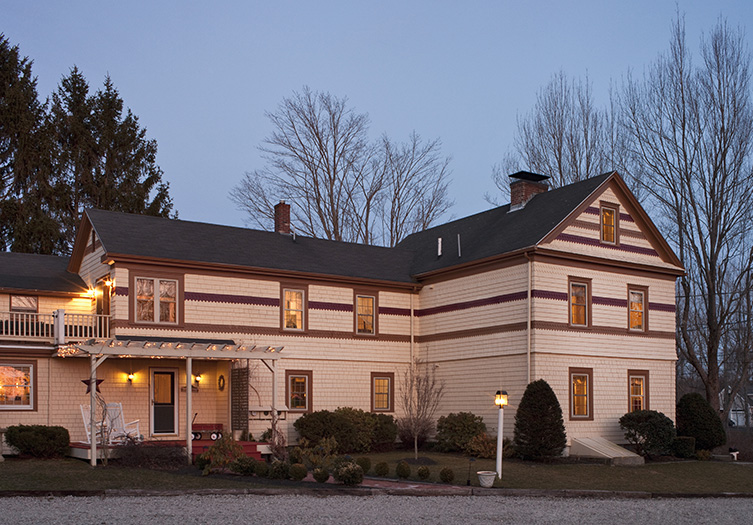 1802 House Bed and Breakfast