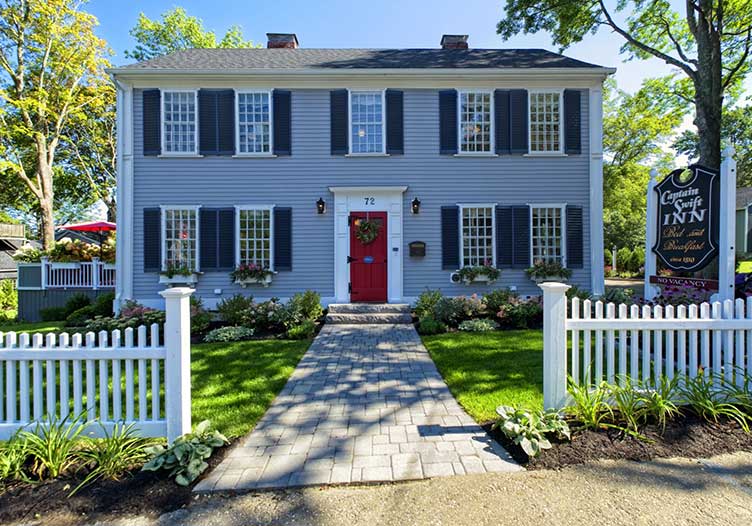 The Captain Swift Inn