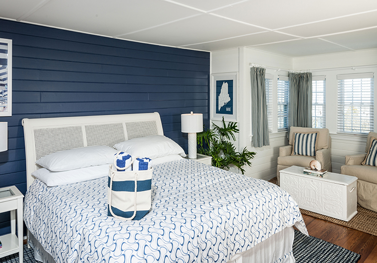 Nautical vacation room at Trellis House