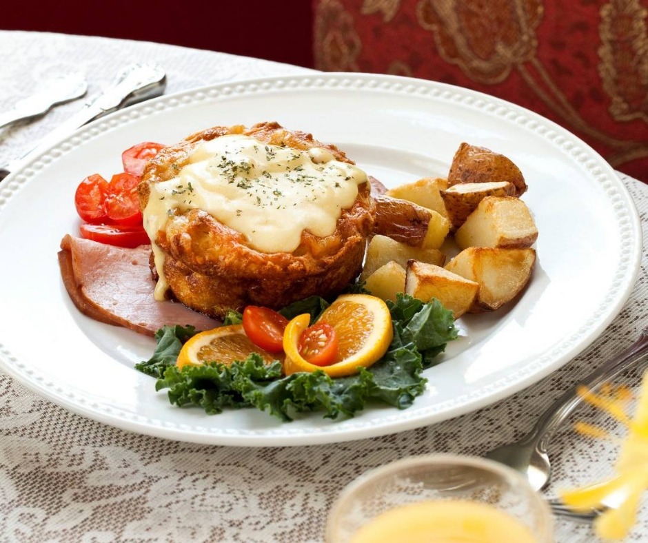 Breakfast at Devereuax Shields, a Natchez, Mississippi, bed and breakfast.