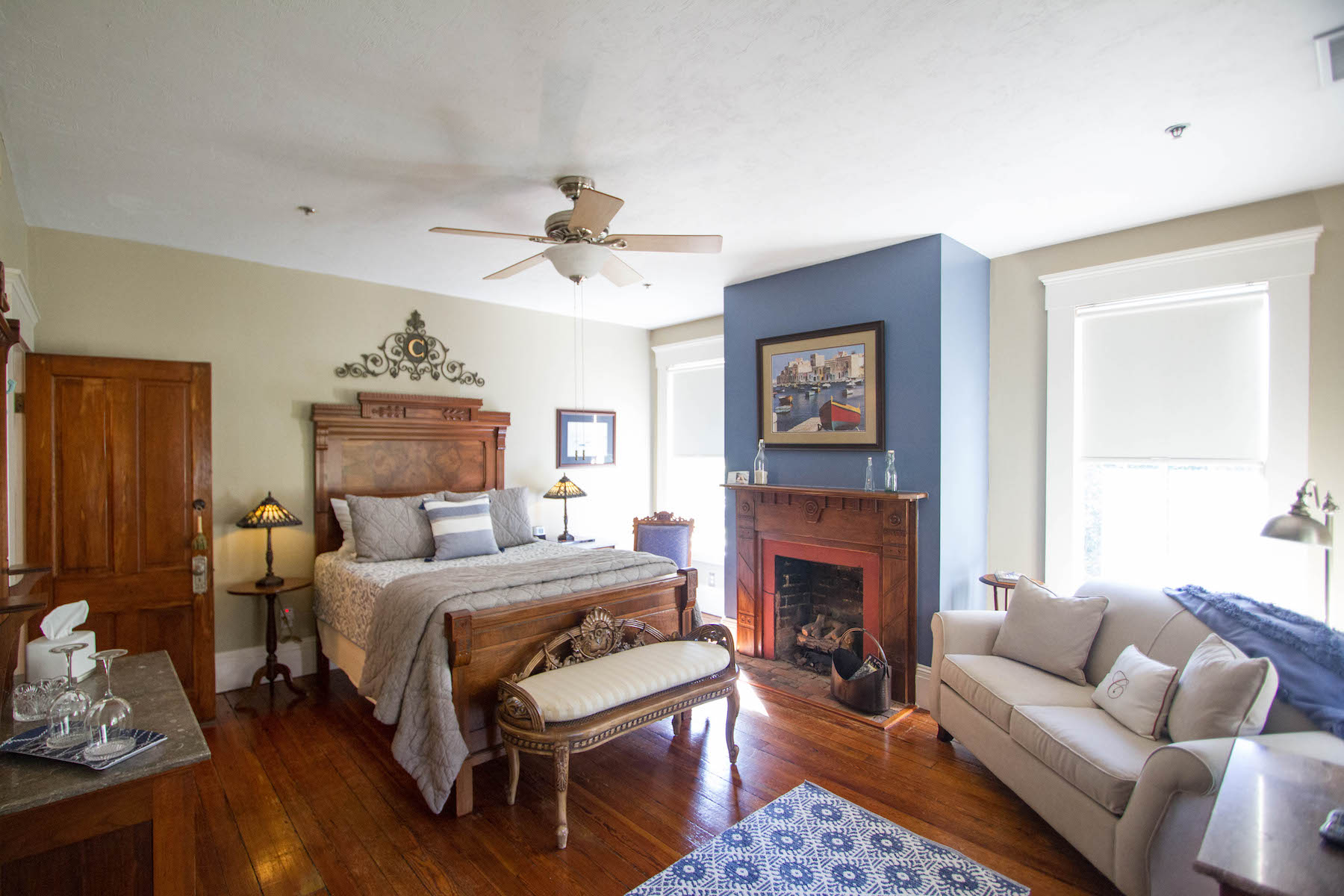 Beautiful room at Laurel Oak Inn in Gainesville FL 